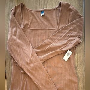 NWT Old Navy 2x Tan Square Neck Ribbed Bodysuit